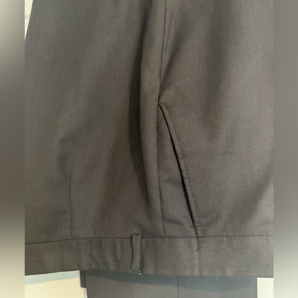 Men suit - Picture 15 of 16